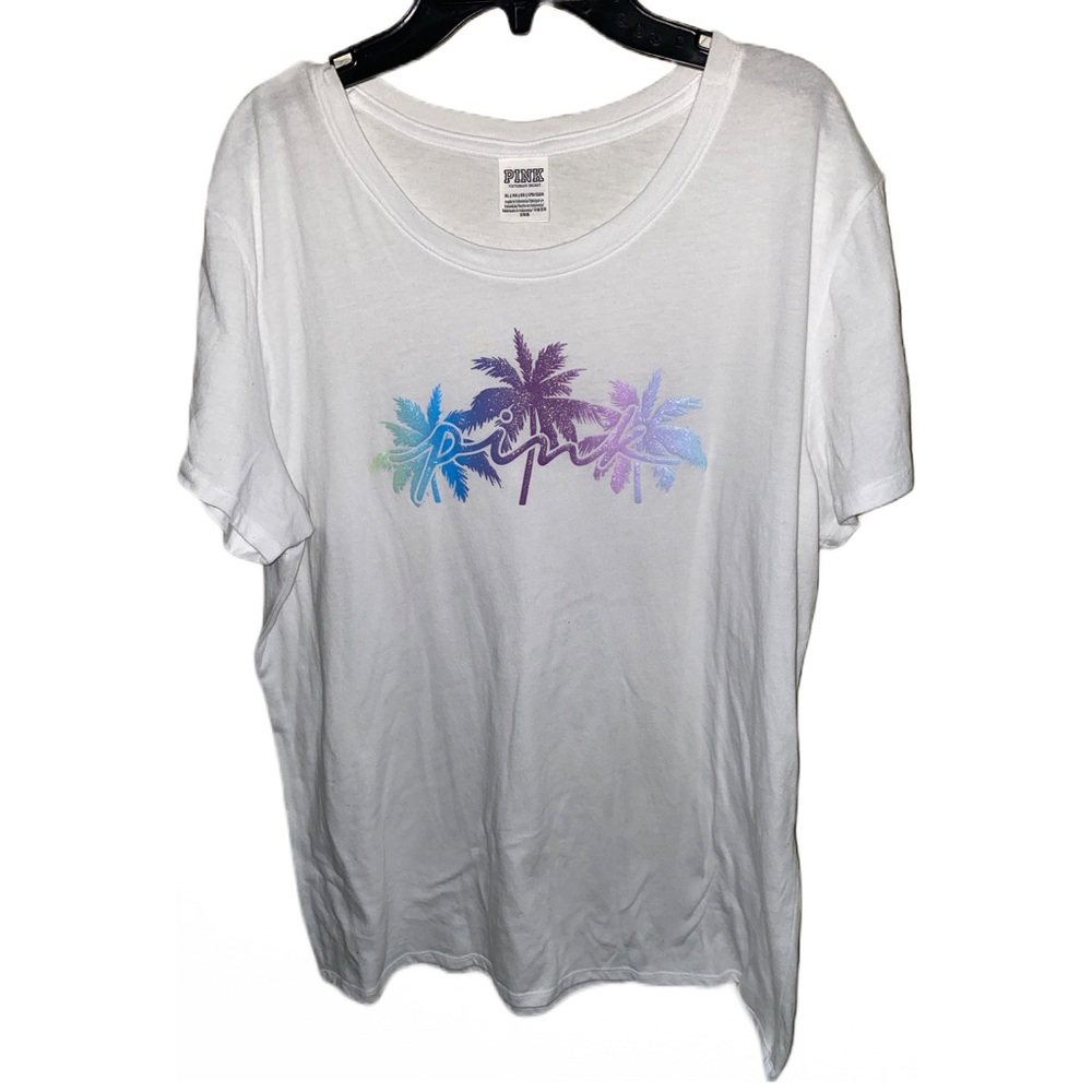 Victoria’s Secret PINK Graphic Tee